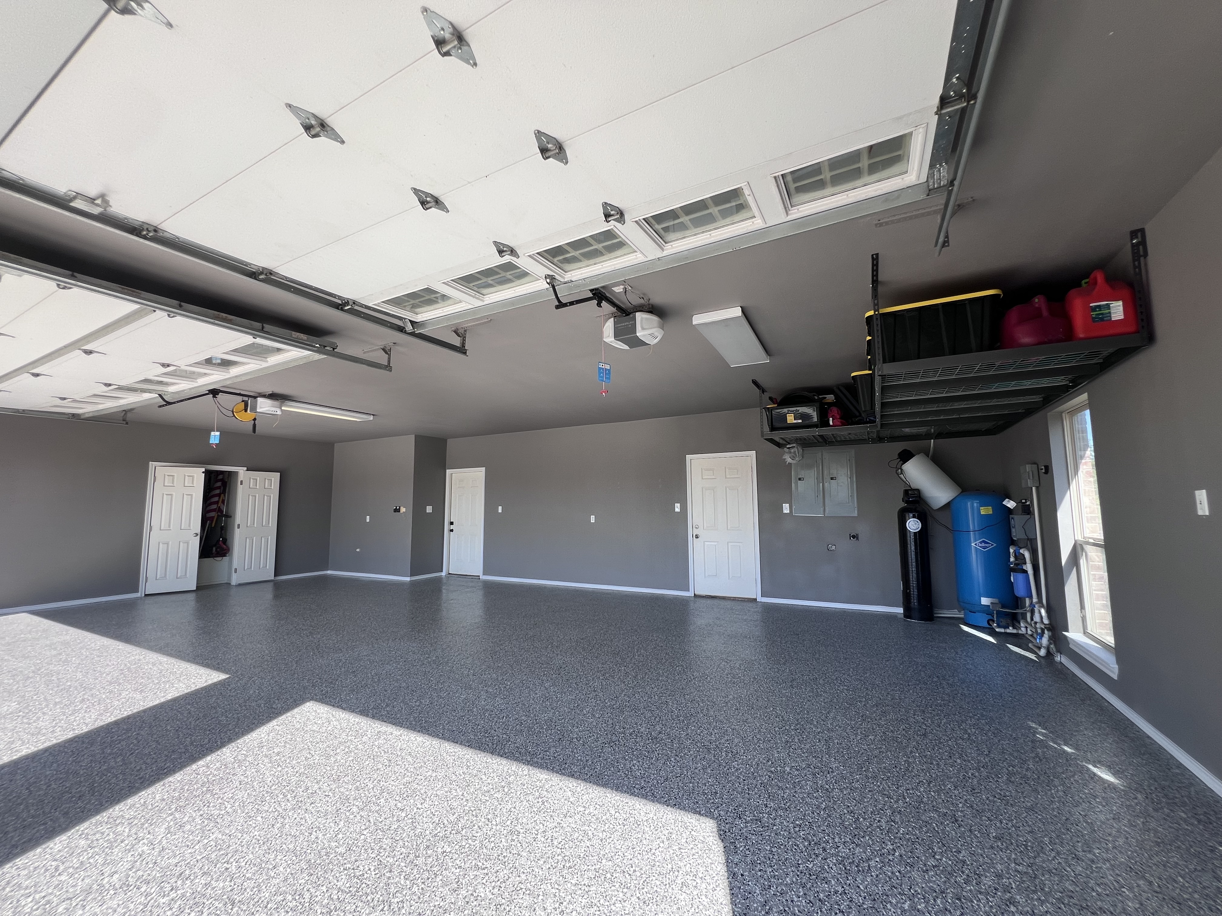 Full flake garage floor coating